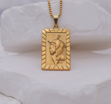 Cleopatra Pendant - Caesar Archivum